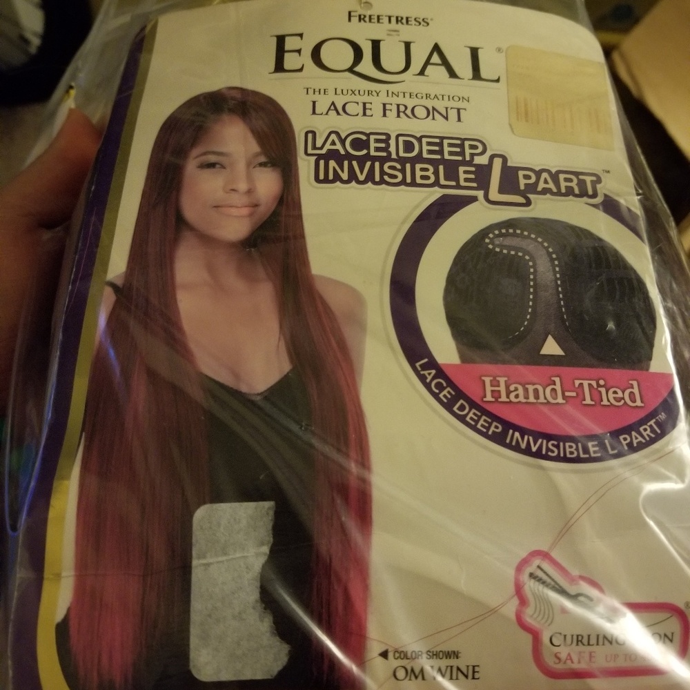 Lacefront wig